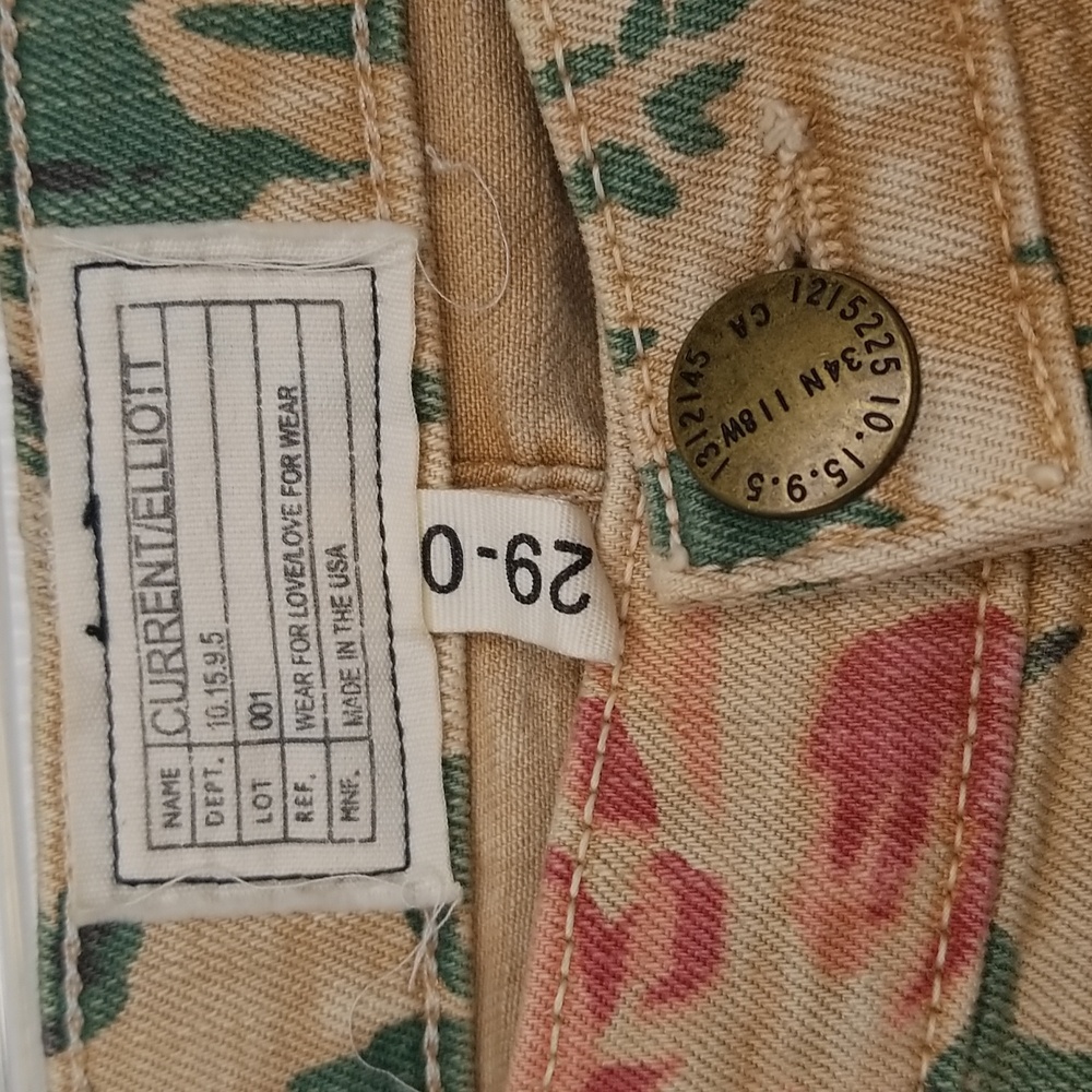 Current Elliott The Stiletto Haystack Floral Cropped Ankle Jeans - Picture 4 of 11